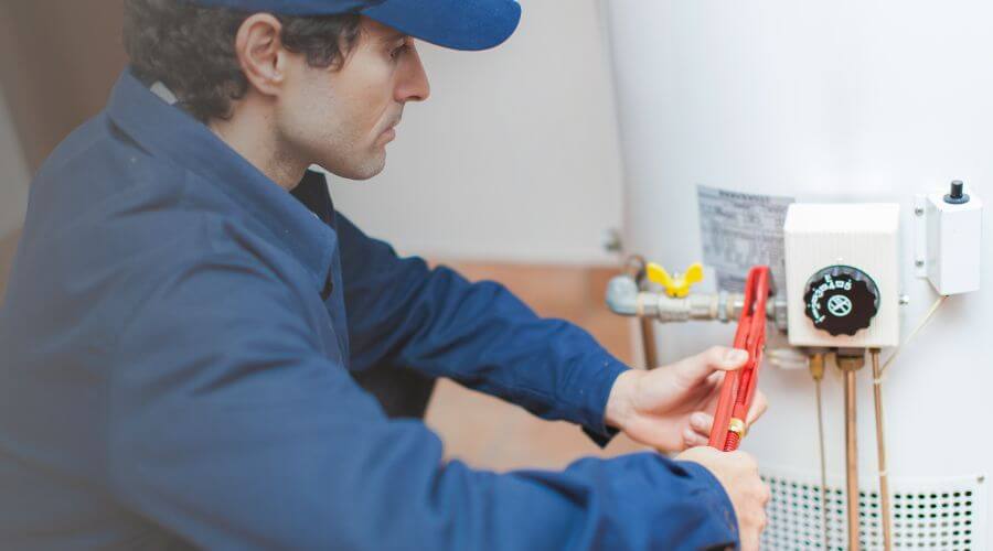 Expert burst pipe repair services in Maumee, OH